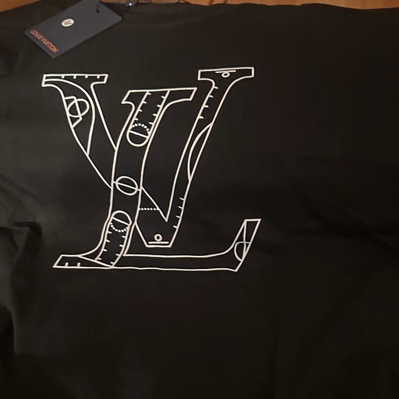 L V Other - Fashion Black Tee with White Logo
